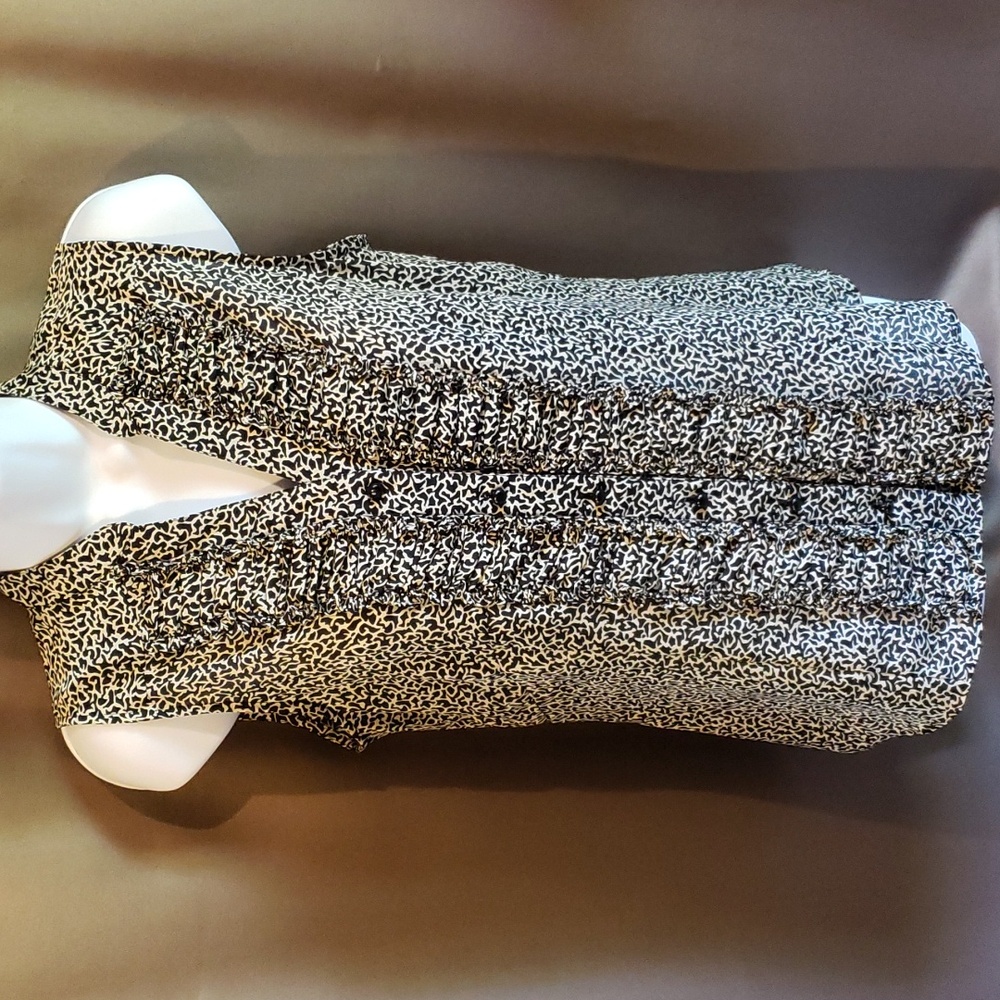 Anne Klein Sleeveless Animal Print Blouse Size 4
